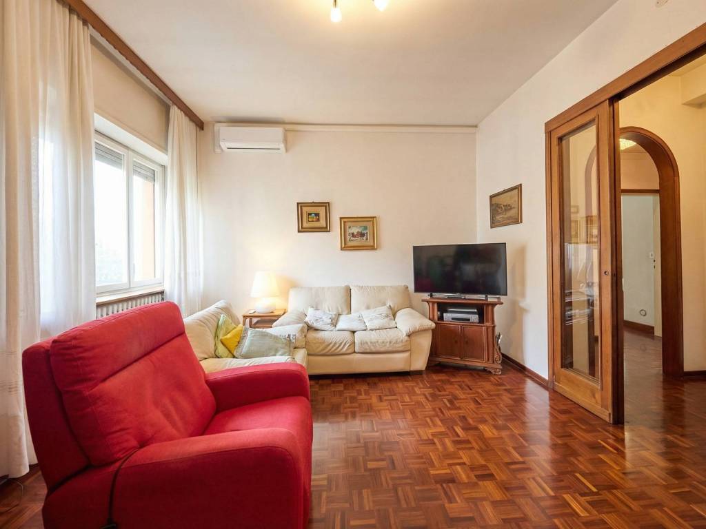 appartamento in vendita a Milano in zona Turro