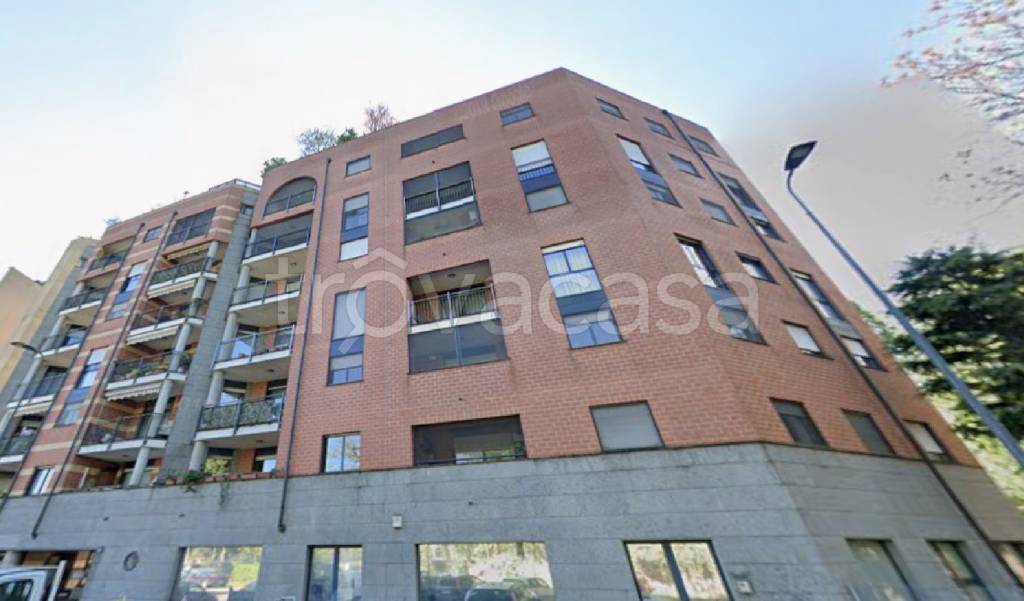 negozio in vendita a Milano in zona Vialba