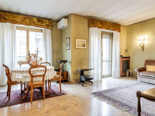 appartamento in vendita a Milano in zona Isola