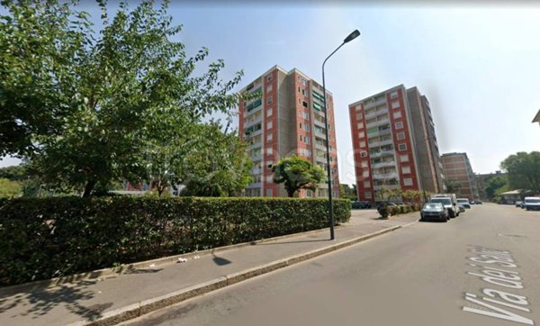 appartamento in vendita a Milano in zona Quartiere degli Olmi