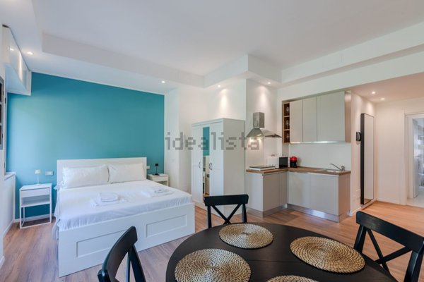 appartamento in vendita a Milano in zona Dergano