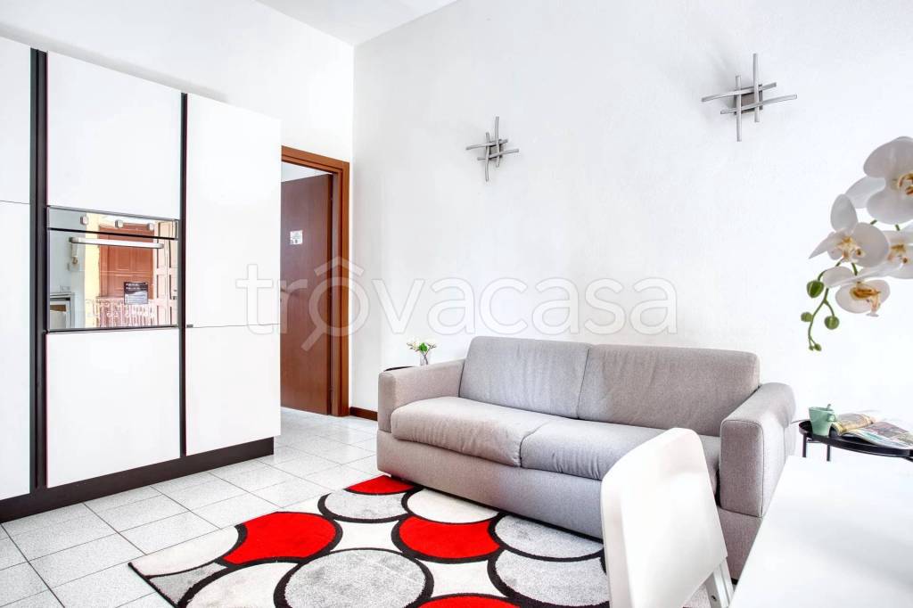 appartamento in vendita a Milano in zona Isola