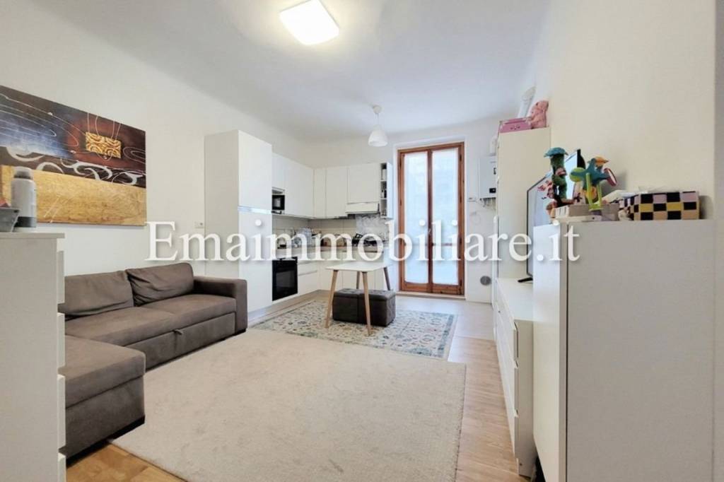 appartamento in vendita a Milano in zona Loreto