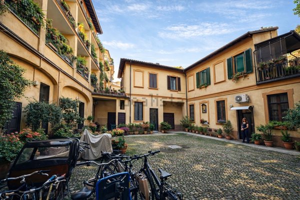 appartamento in vendita a Milano in zona Isola