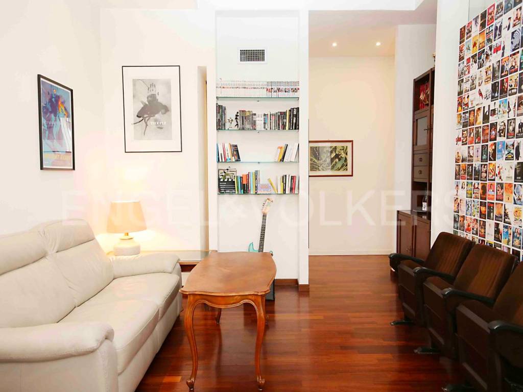 appartamento in vendita a Milano in zona Lorenteggio