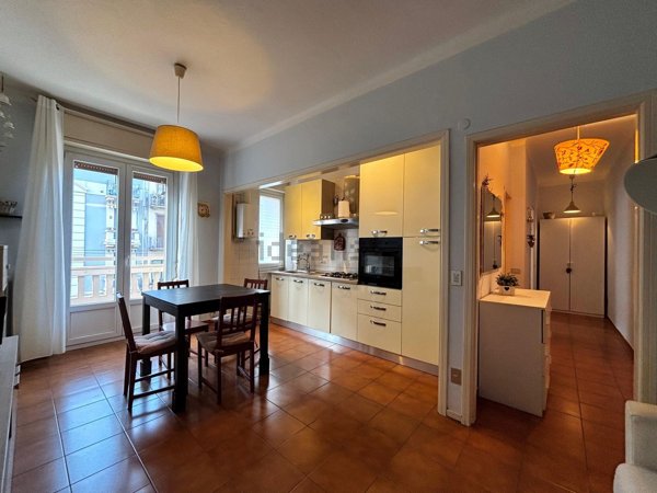 appartamento in vendita a Milano in zona Porta Genova