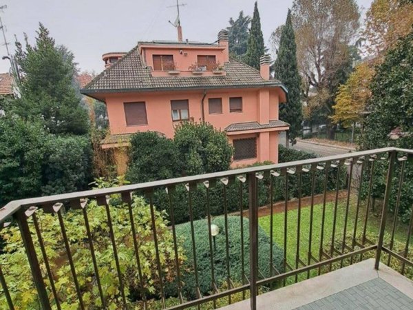 appartamento in vendita a Milano in zona Maggiolina