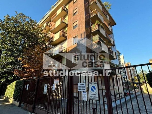 appartamento in vendita a Milano in zona Conchetta
