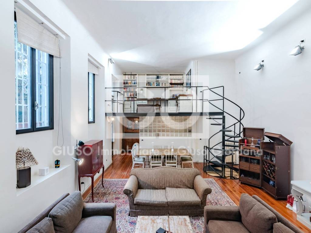 appartamento in vendita a Milano in zona Porta Venezia