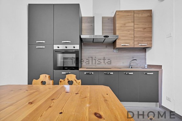 appartamento in vendita a Milano in zona Gorla