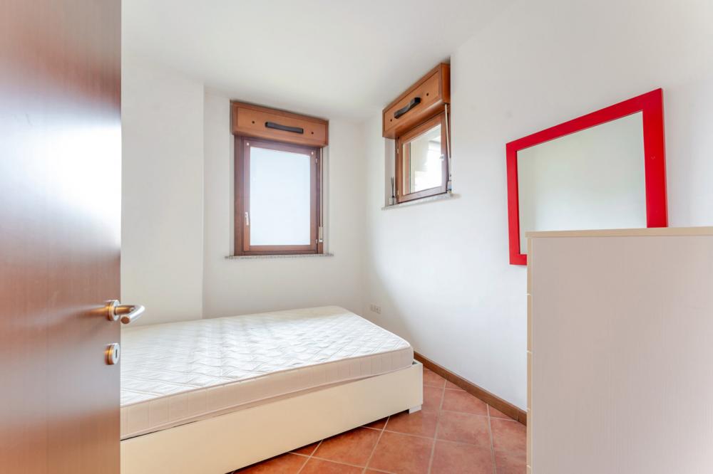 appartamento in vendita a Milano in zona Morivione