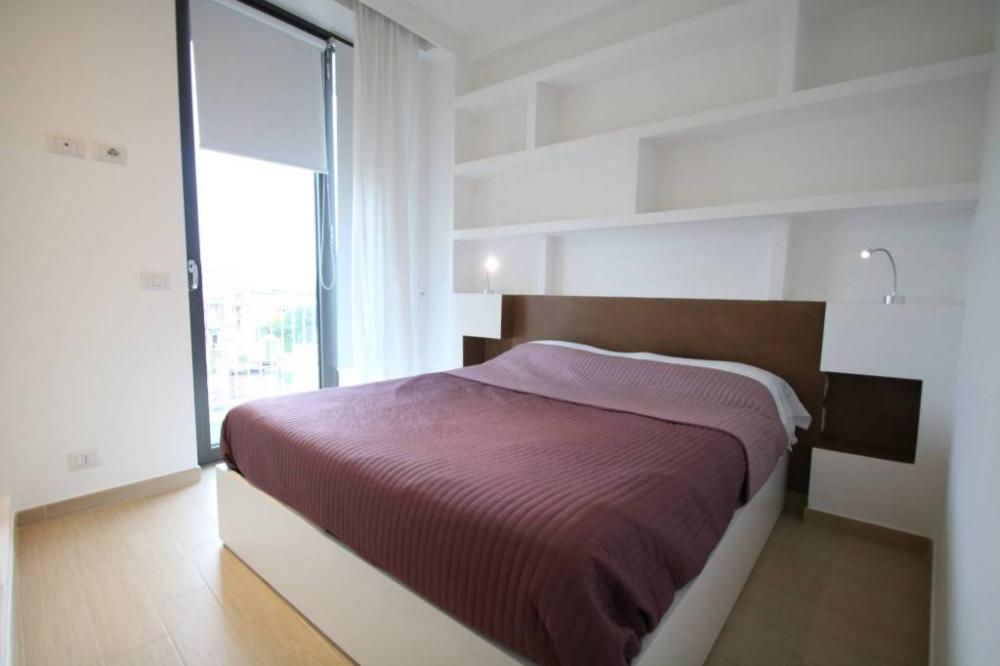 appartamento in vendita a Milano in zona Isola