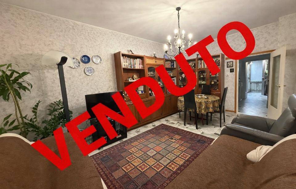 appartamento in vendita a Milano in zona Rogoredo