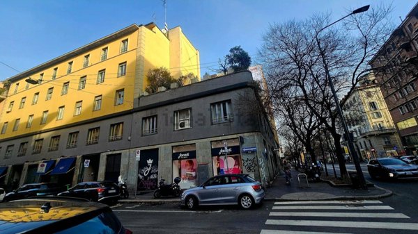 appartamento in vendita a Milano in zona Cinque Giornate