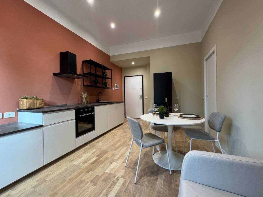 appartamento in vendita a Milano in zona Porta Vittoria