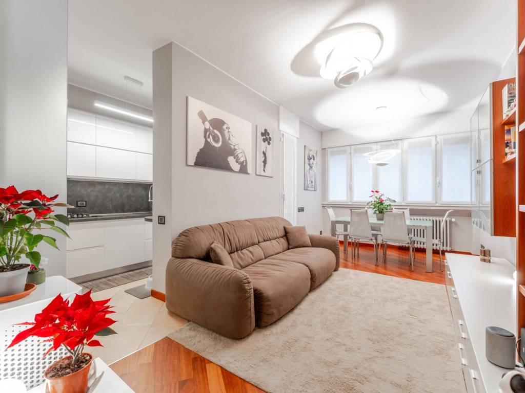 appartamento in vendita a Milano in zona Porta Romana