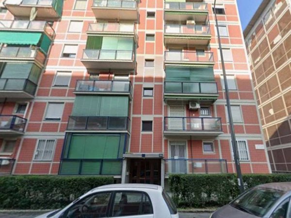 appartamento in vendita a Milano in zona Baggio