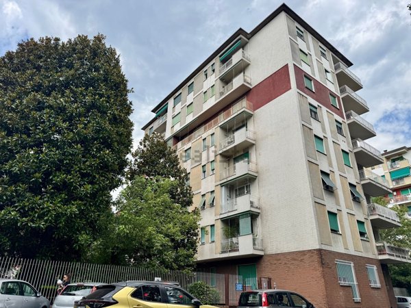 appartamento in vendita a Milano in zona Comasina