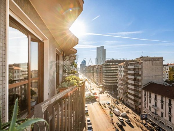 appartamento in vendita a Milano in zona Centro Direzionale