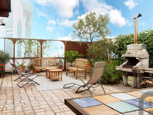 appartamento in vendita a Milano in zona Barona