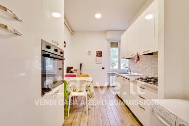 appartamento in vendita a Milano in zona Porta Genova
