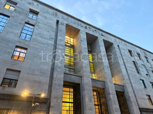 appartamento in vendita a Milano in zona Cinque Giornate