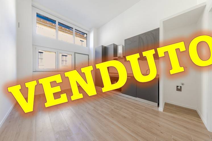 appartamento in vendita a Milano in zona Vigentino
