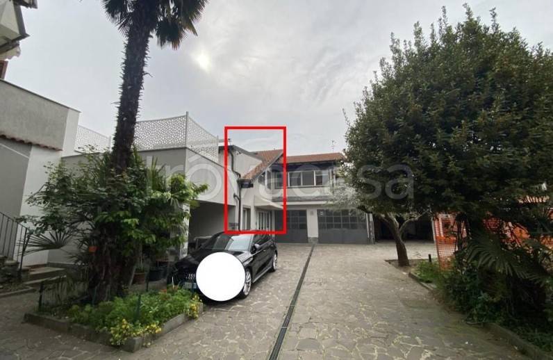 appartamento in vendita a Milano in zona Figino