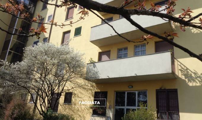 appartamento in vendita a Milano in zona Corvetto