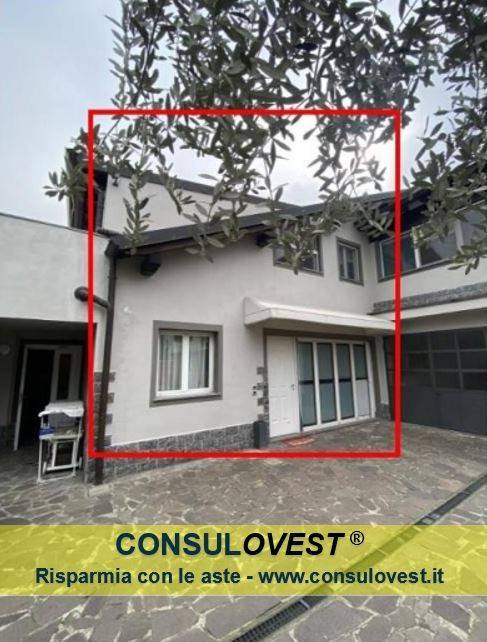 ufficio in vendita a Milano in zona Figino