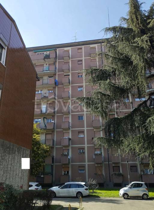 appartamento in vendita a Milano in zona Comasina