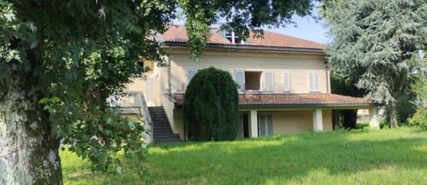 casa semindipendente in vendita a Milano in zona Famagosta