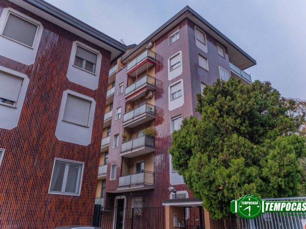 appartamento in vendita a Milano in zona Affori