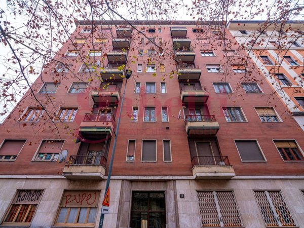 appartamento in vendita a Milano in zona Bocconi