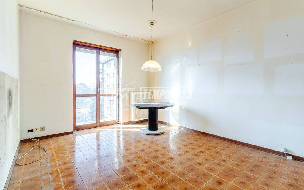 appartamento in vendita a Milano in zona Corvetto