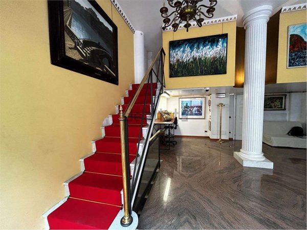 negozio in vendita a Milano