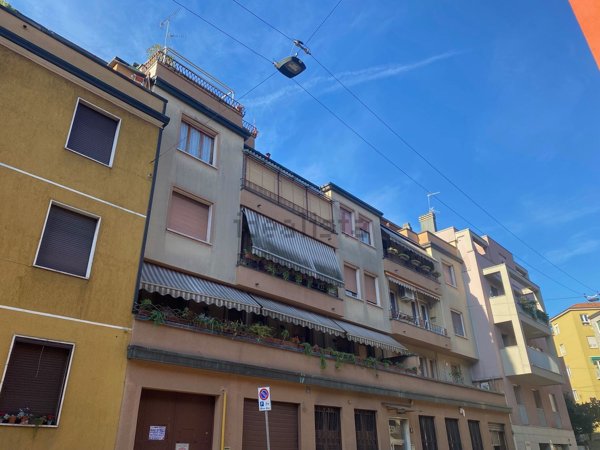 appartamento in vendita a Milano in zona Porta Vittoria