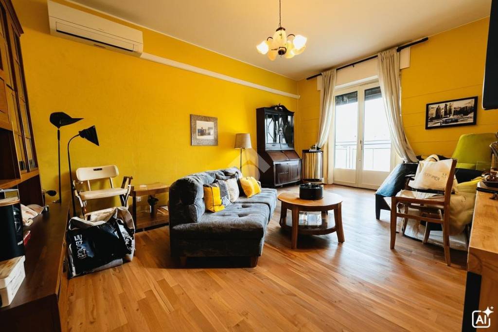 appartamento in vendita a Milano in zona Barona