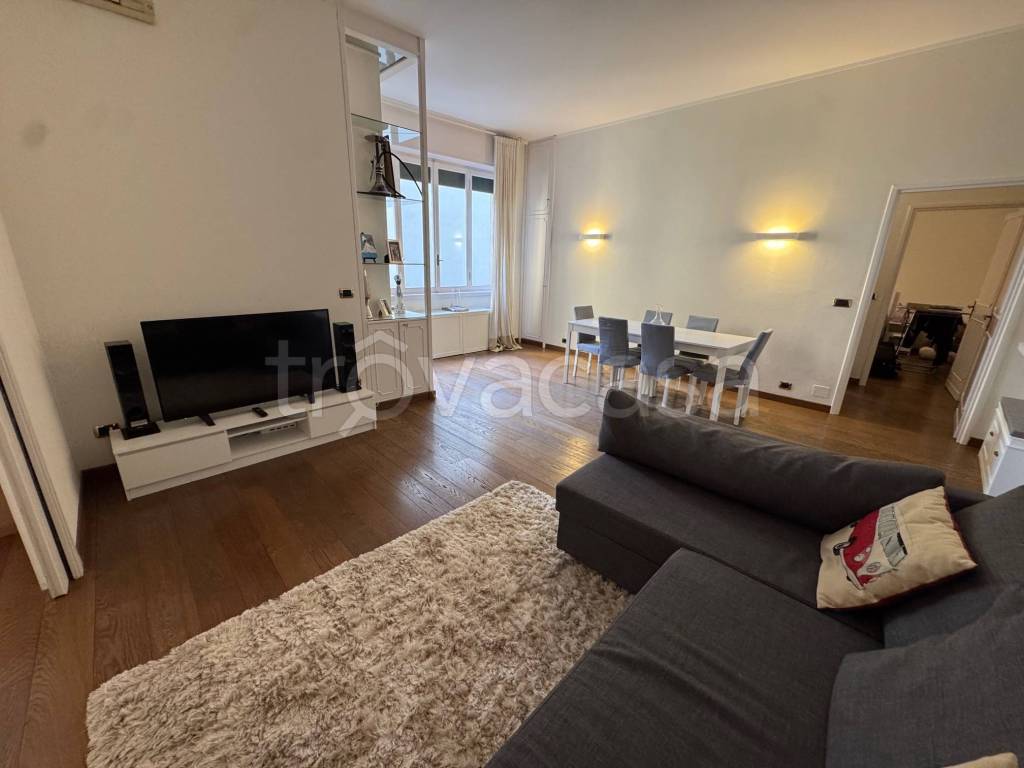 appartamento in vendita a Milano in zona Brera