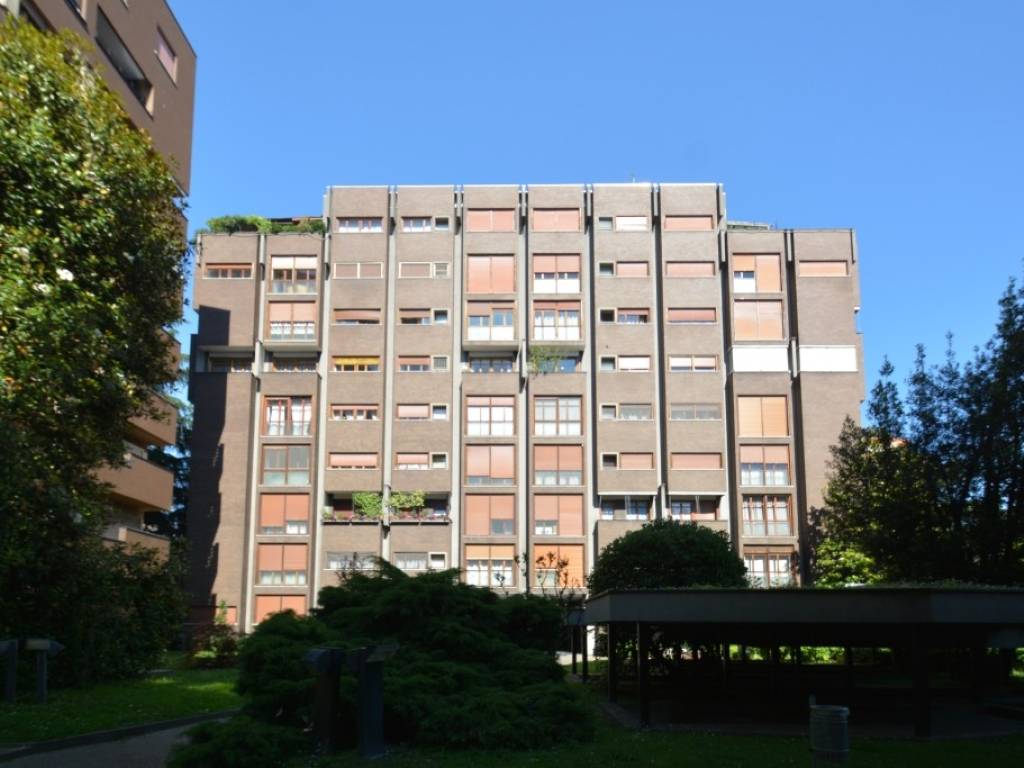 appartamento in vendita a Milano in zona Chiesa Rossa