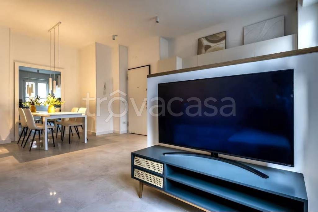 appartamento in vendita a Milano in zona Piazzale Lodi