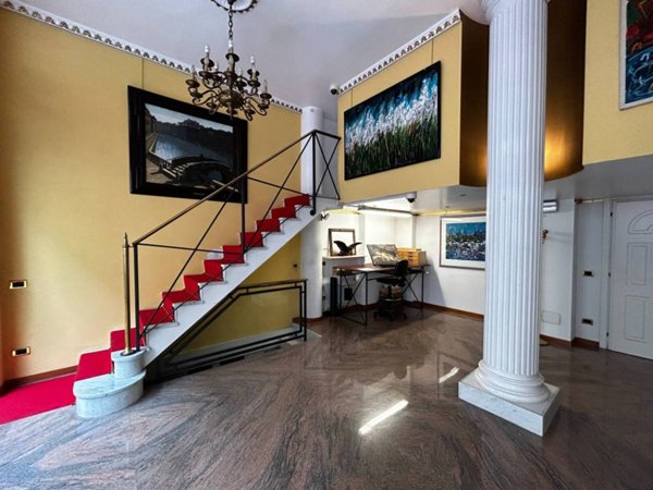 negozio in vendita a Milano