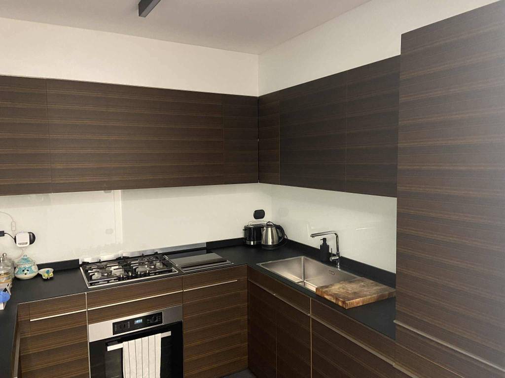 appartamento in vendita a Milano in zona Porta Vittoria