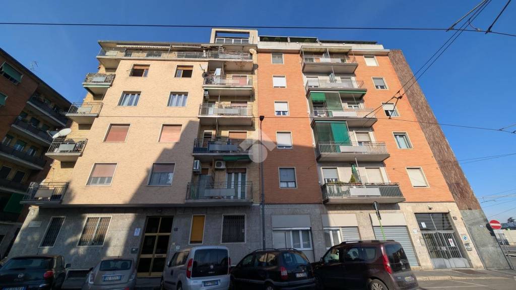 appartamento in vendita a Milano in zona Porta Vittoria