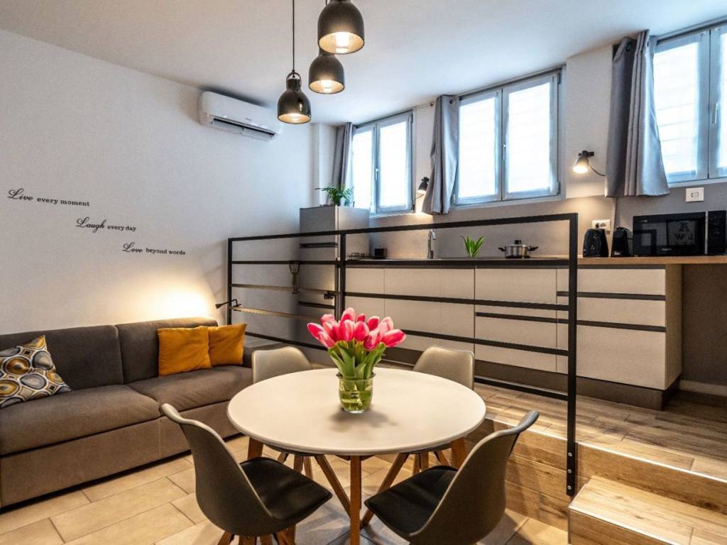 appartamento in vendita a Milano in zona Lambrate