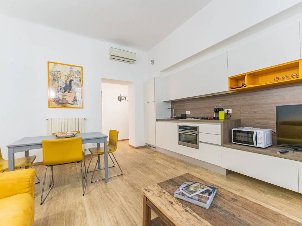 appartamento in vendita a Milano in zona Isola