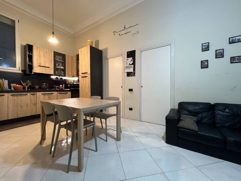 appartamento in vendita a Milano in zona Chiesa Rossa