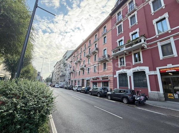 appartamento in vendita a Milano in zona Bocconi