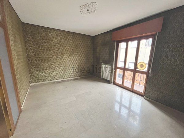 appartamento in vendita a Milano in zona Crescenzago