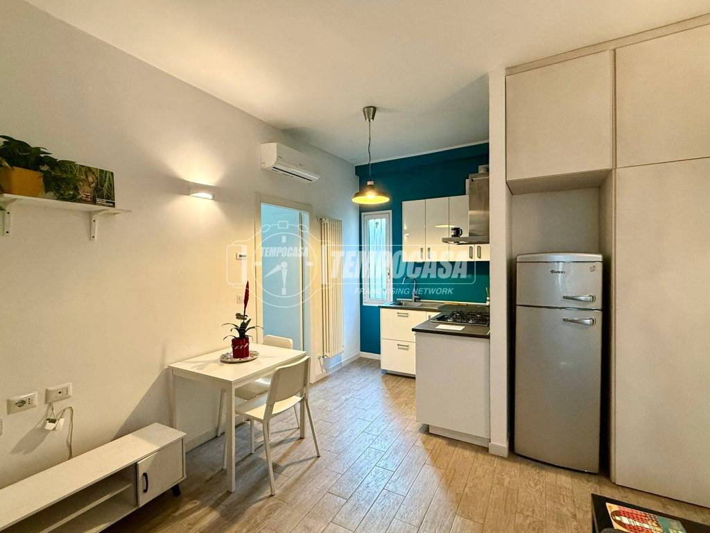 appartamento in vendita a Milano in zona Lambrate